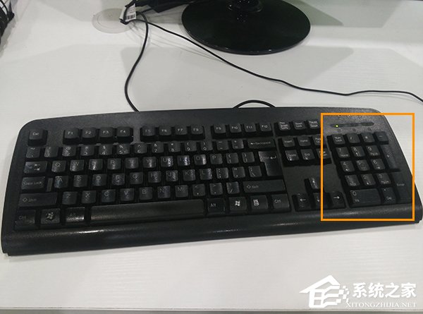 为什么数字键盘用不了?键盘右侧小键盘不能用怎么解决?