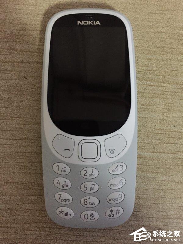 诺基亚3310复刻版灰色开箱上手测评:怀旧经典
