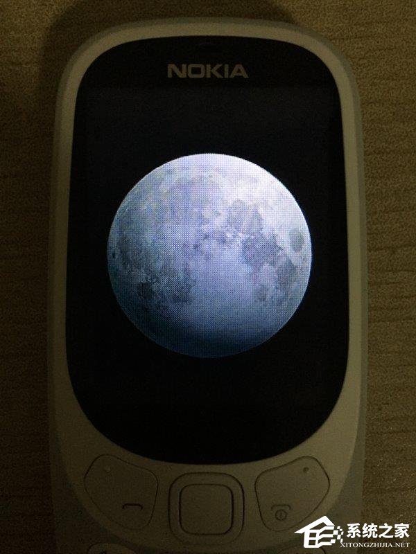 诺基亚3310复刻版灰色开箱上手测评:怀旧经典