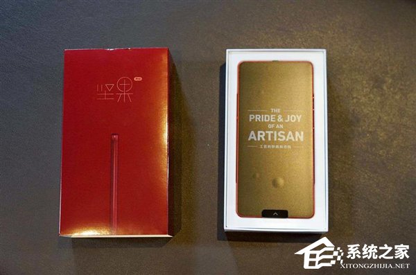 坚果Pro 2怎么样?酒红色版坚果Pro 2上手评测