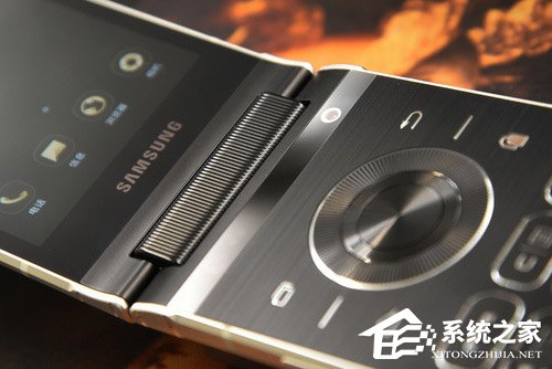 三星W2018值不值得买?三星W2018上手评测