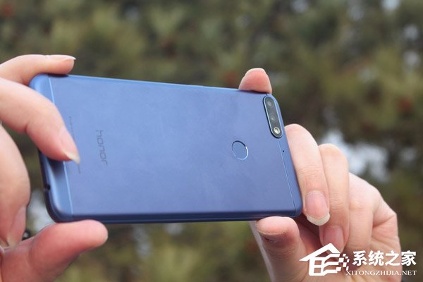 华为荣耀畅玩7C好不好?荣耀畅玩7C手机上手