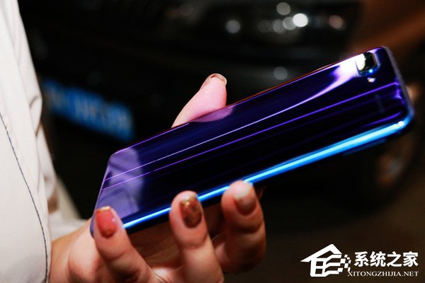 华为荣耀10好不好?荣耀10手机上手体验评测