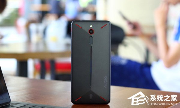 黑鲨和红魔哪个好?黑鲨和红魔游戏手机对比评