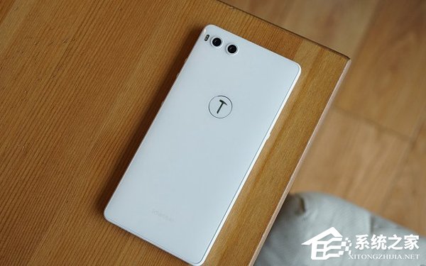 坚果R1买白色还是黑色?坚果R1黑白双色真机