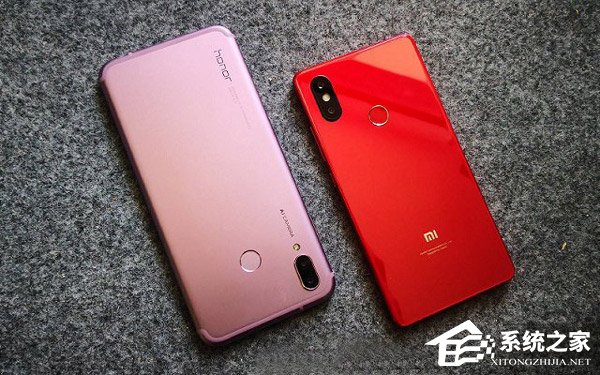 买荣耀Play还是小米8 SE?小米8 SE和荣耀Pla