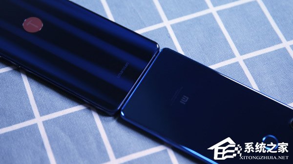 买坚果Pro 2S还是小米8 SE?小米8 SE和坚果Pro 2S对比评测