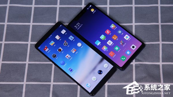 买坚果Pro 2S还是小米8 SE?小米8 SE和坚果Pro 2S对比评测