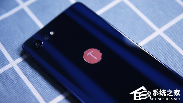 买坚果Pro 2S还是小米8 SE?小米8 SE和坚果Pro 2S对比评测