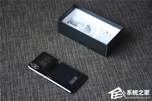 小米8屏幕指纹版好不好?小米8屏幕指纹版手机评测