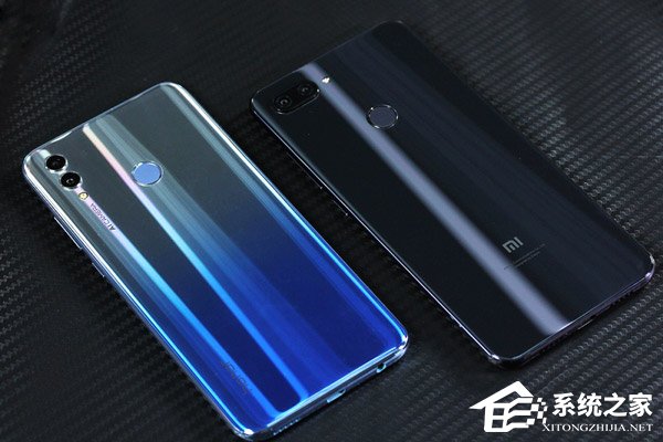 买小米8青春版还是荣耀10青春版?荣耀10青春版和小米8青春版对比评测
