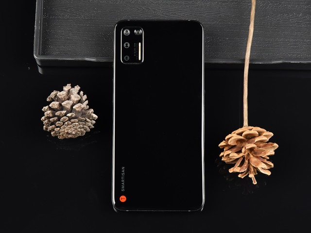 坚果Pro 3好不好?