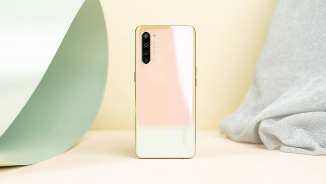 OPPO Reno3元气版怎么样？OPPO Reno3元气版上手评测”