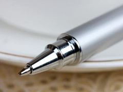 ��ҵ���������ı������й���Ϊ���˽ž��ˡ�