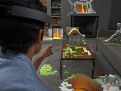 ΢ǰհHoloLensܷһս