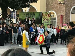 ûȦ Ů˦뿪