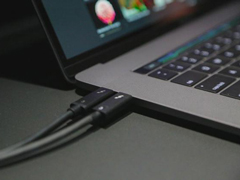 MacBook Proƻơ߱桷Է