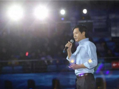 С�׺���������Ŀ�꣺�������˿ڹ��ͻ�˹̹