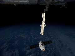 ��ý��SpaceX���������˷ɴ��ѵִ���ʿռ�վ