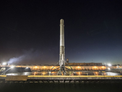 ��ý��SpaceX����FCC�߹��ⴴ����̫�ջ�������