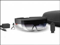 ڶҵ΢HoloLensͨŷ˷۾׼