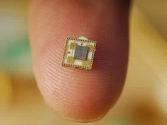 ������ɫ����ý��̨�����ø�ͨ7nmоƬ����