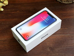 �氮�����ڳ���Ա��25̨iPhone X��Ů�����