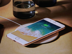 һ��5T��iPhone 8Plus�ĸ���ֵ����iPhone 8Plus��һ��5T����Ա�