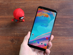 ����������ý��һ��6������iPhone Xͬ������ʶ��