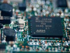 ARM������Cortexϵ�д�����ȷ�氲ȫ©��