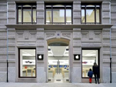 ��ý��������ƻ���̵�ͻ��iPhone��ر�ը�¹�