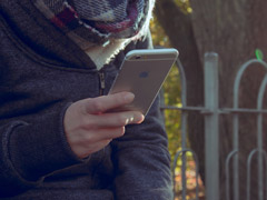 ƻiPhoneװٷӦӡг
