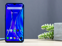 realme XTôrealme XT
