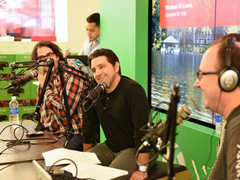 ΢ʾOEM̶Win10ʼǱSurface Bookм