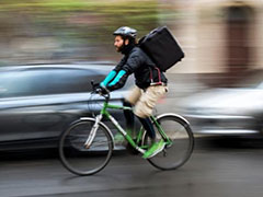 Ӣ˾Deliveroo2.75Ԫ
