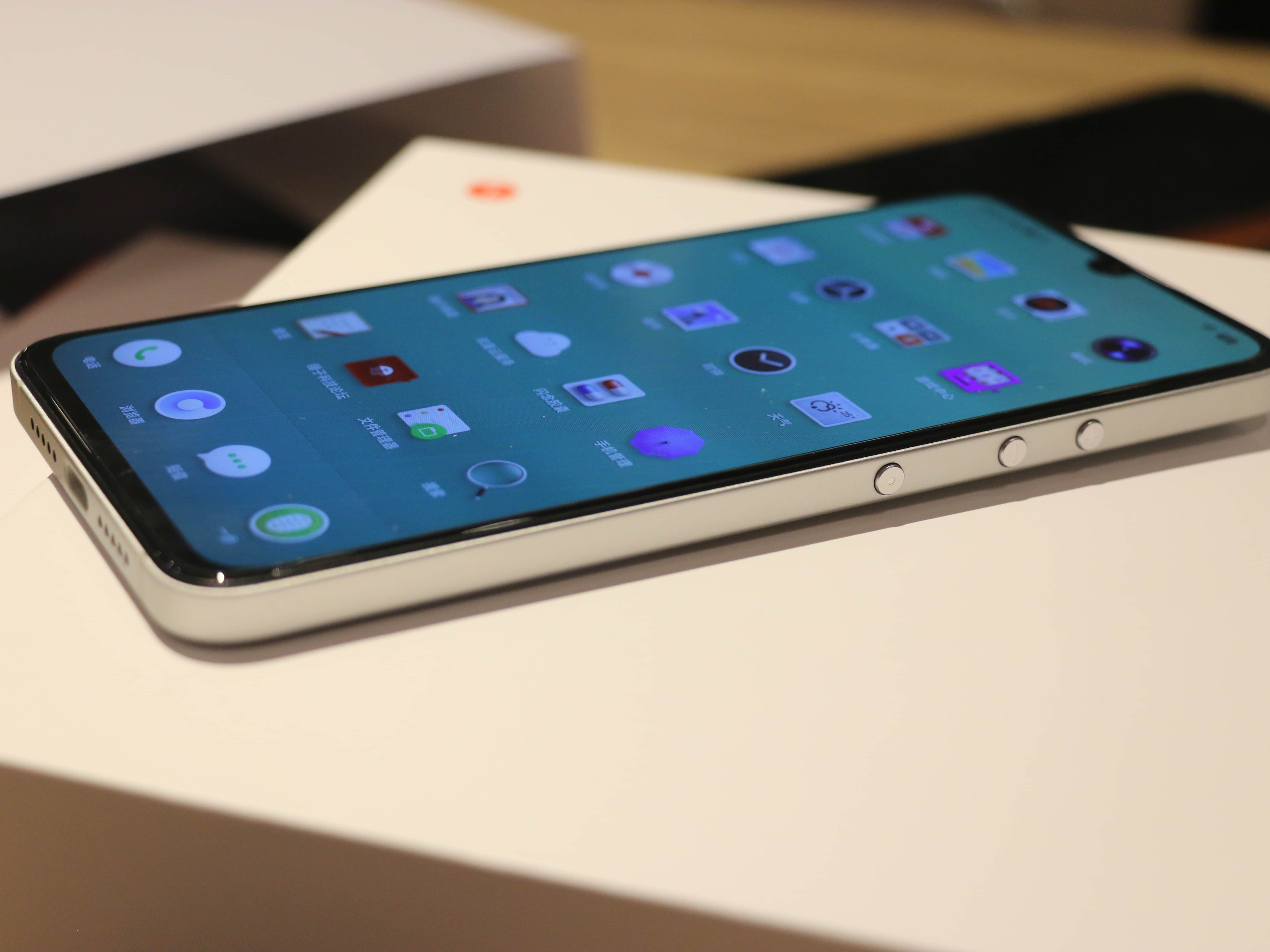 坚果pro3怎么样坚果pro3手机体验评测